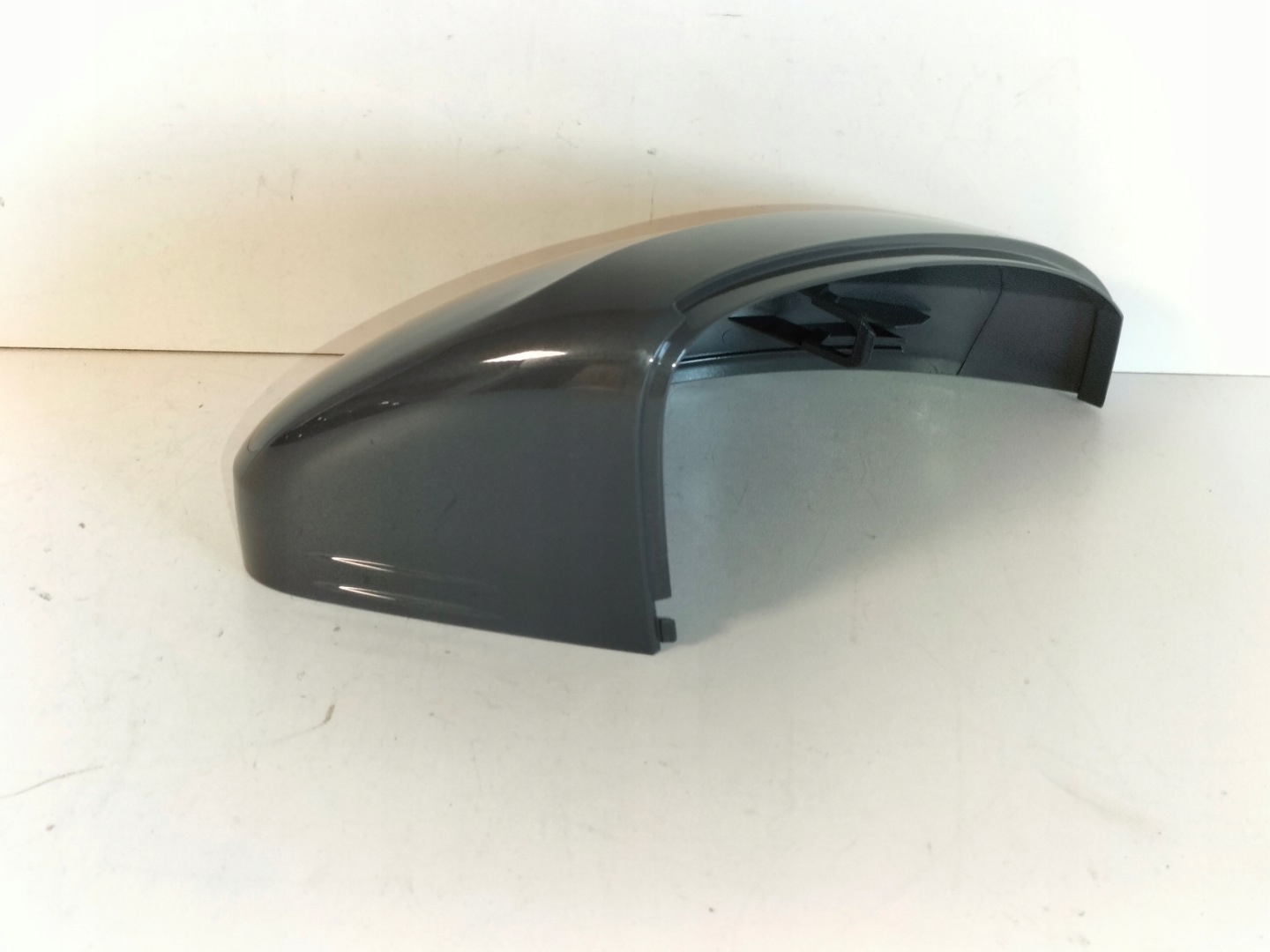 cover cap mirrors right VW TIGUAN II 16