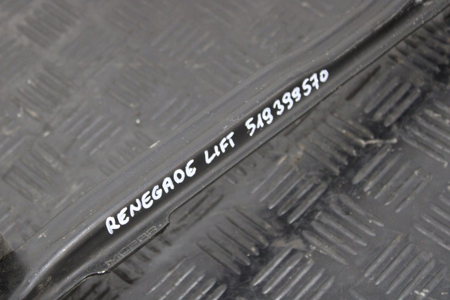 Querlenker heck hinten 51939957 JEEP RENEGADE LIFT