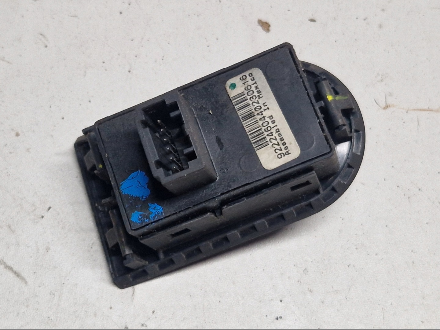 CHEVROLET CAMARO switch HUD HEAD UP 92224604