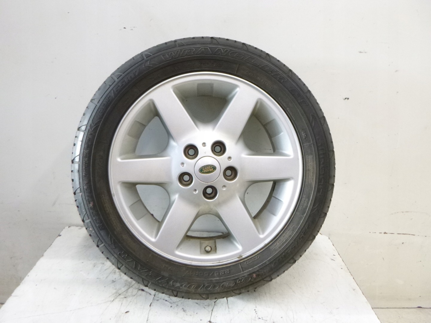 felni Alu Land Rover + Reifen 17" 5x114.3 225/55 R17 - ZAPAS