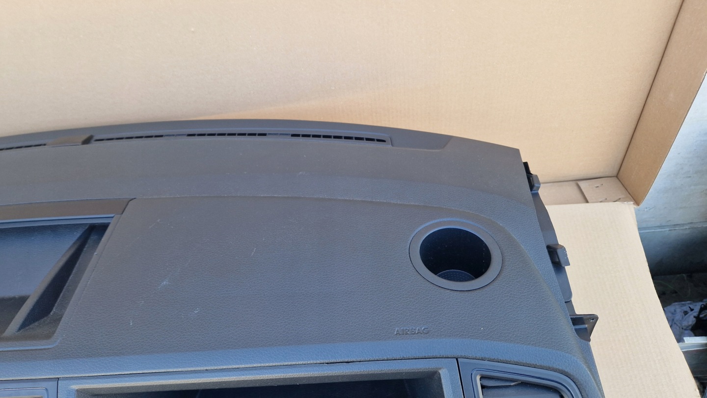console dashboard instrument panel VW T6 original 7E1857051