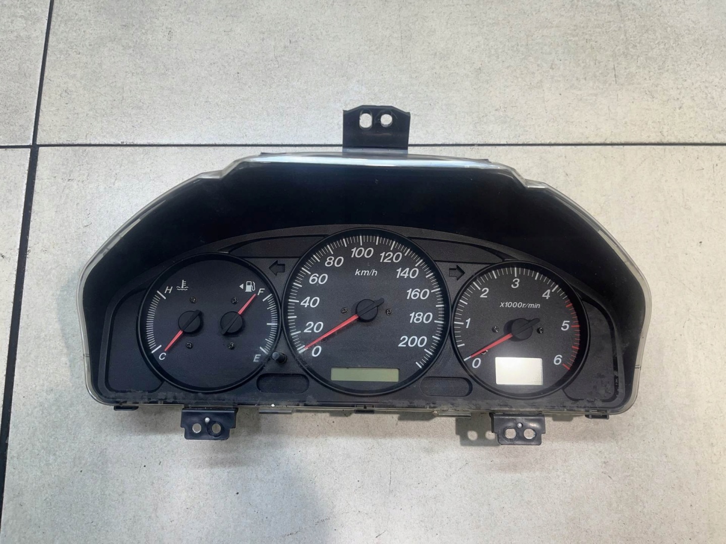dials dials MAZDA MPV 2.0 D