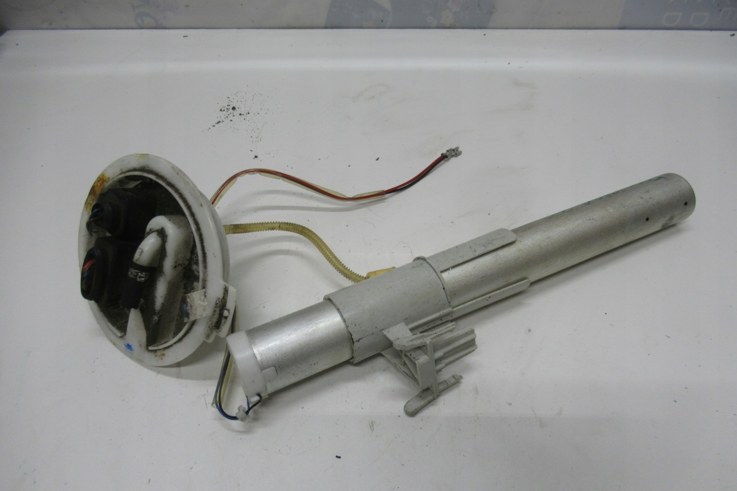 VW PHAETON 3.0 TDI feed pump sensor 3D0919679G