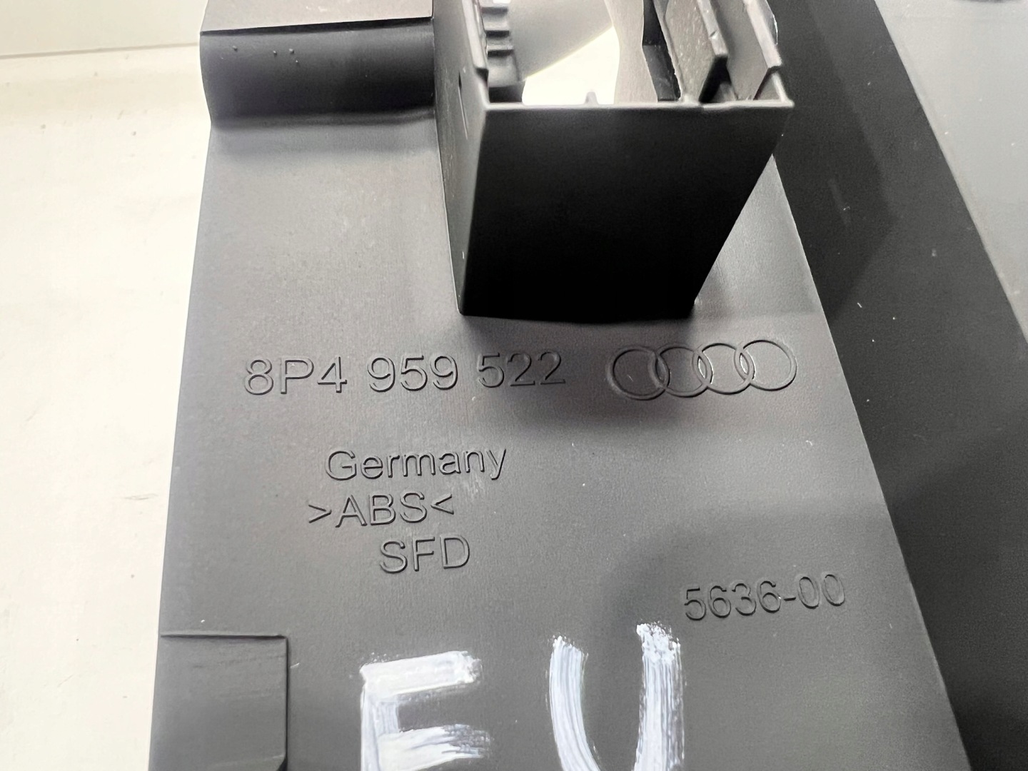 handle PODLOKIETNIKA door AUDI A3 8P 8P4959522
