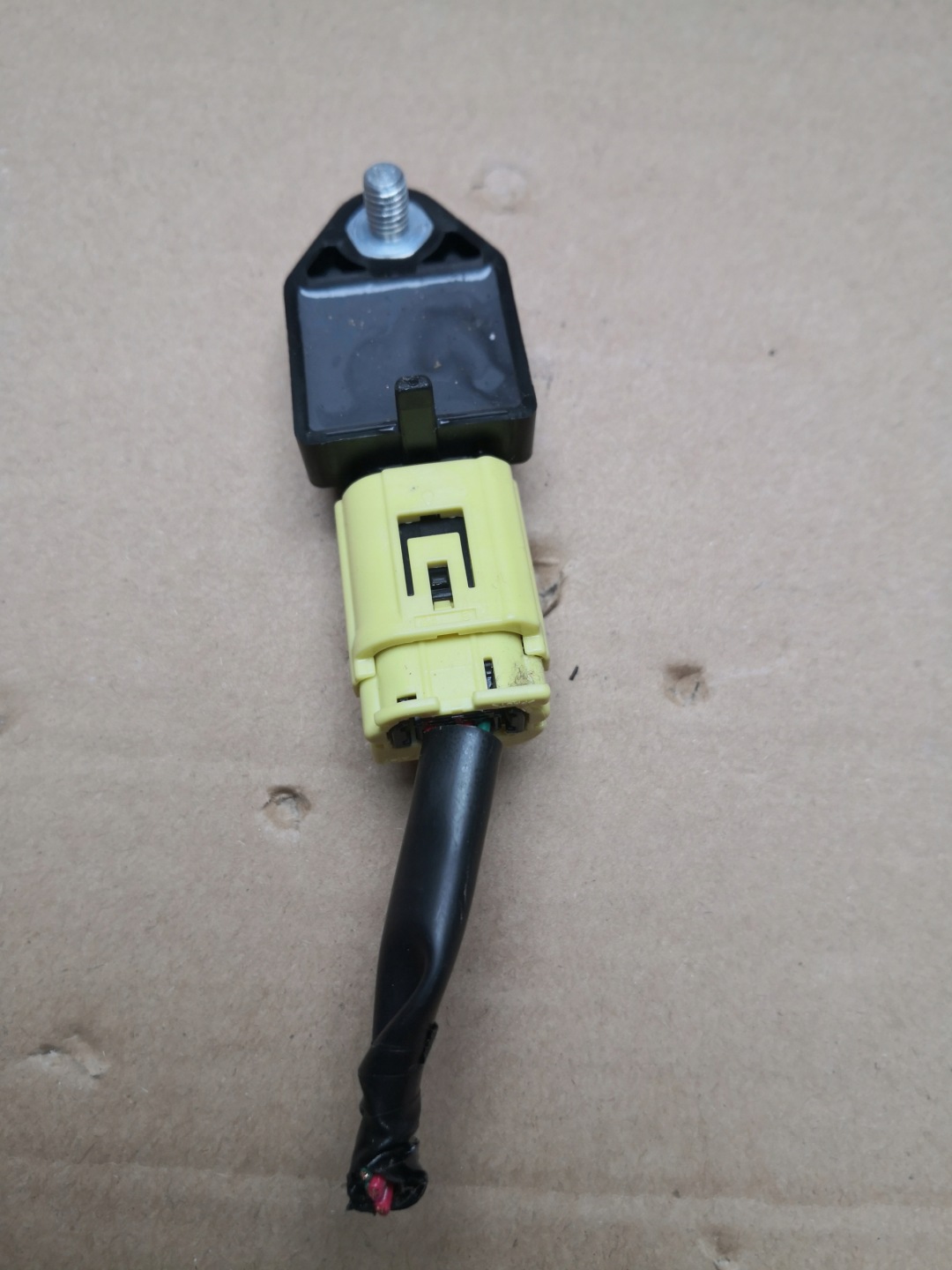Crashsensor Drucksensor COROLLA VERSO II 89831-05010