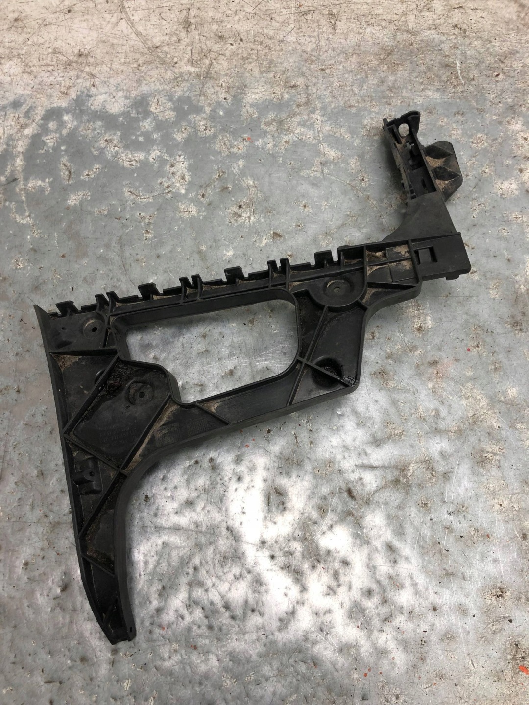 bumper bracket left rear part AUDI A5 8T0807453 8T0807889