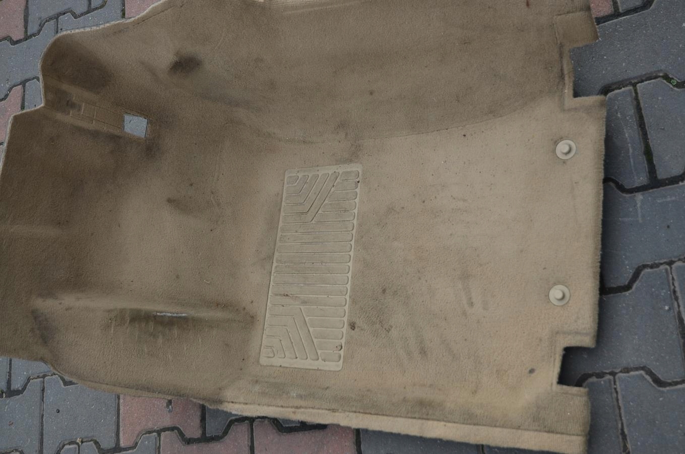 mats carpet left front Mercedes R-klasa W251
