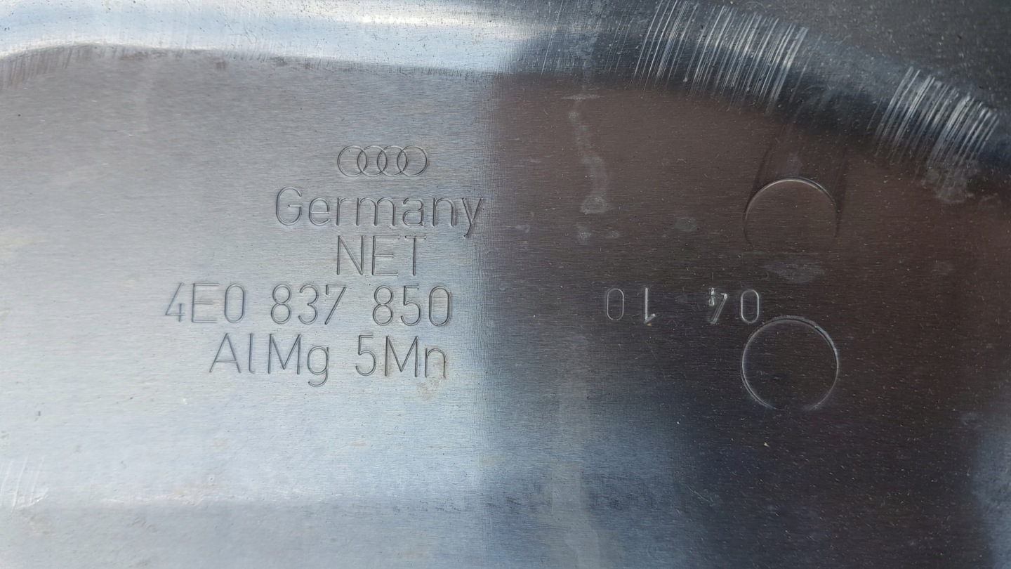 AUDI A8 D3 window regulator right front 4E1910802