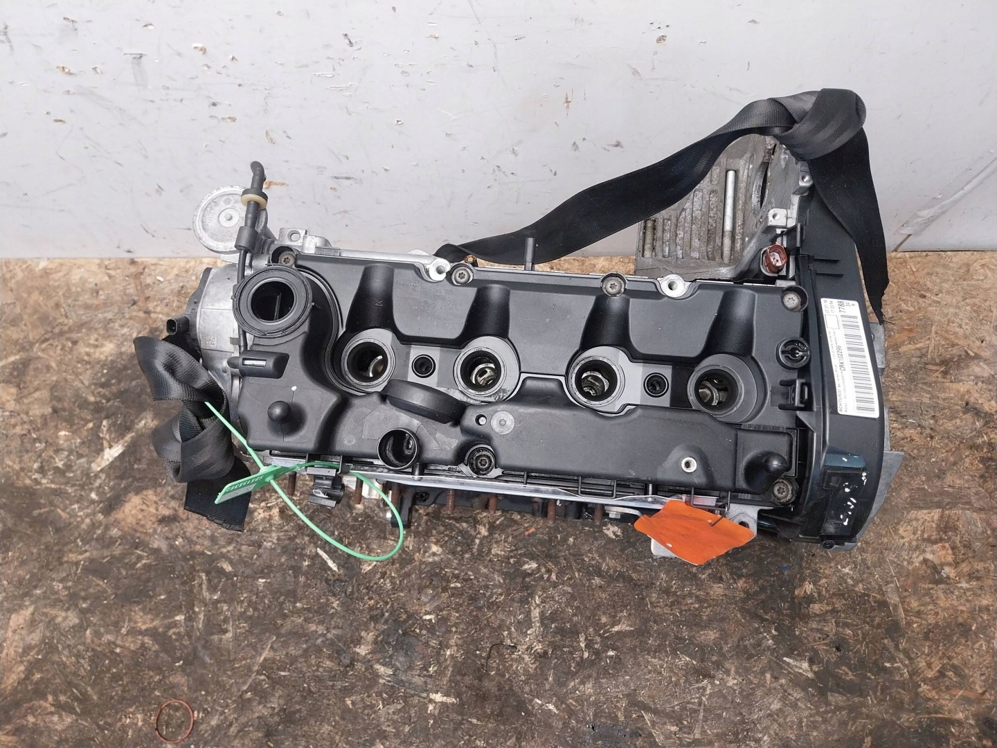 engine CRK PASSAT B8 GOLF VII LEON III EOS A3 8V OCTAVIA 1.6TDI unprotected pillar