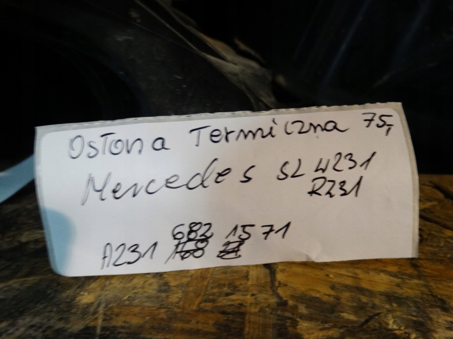 top zustand blende abdeckung hitzeschutz MERCEDES SL R231 W231 1