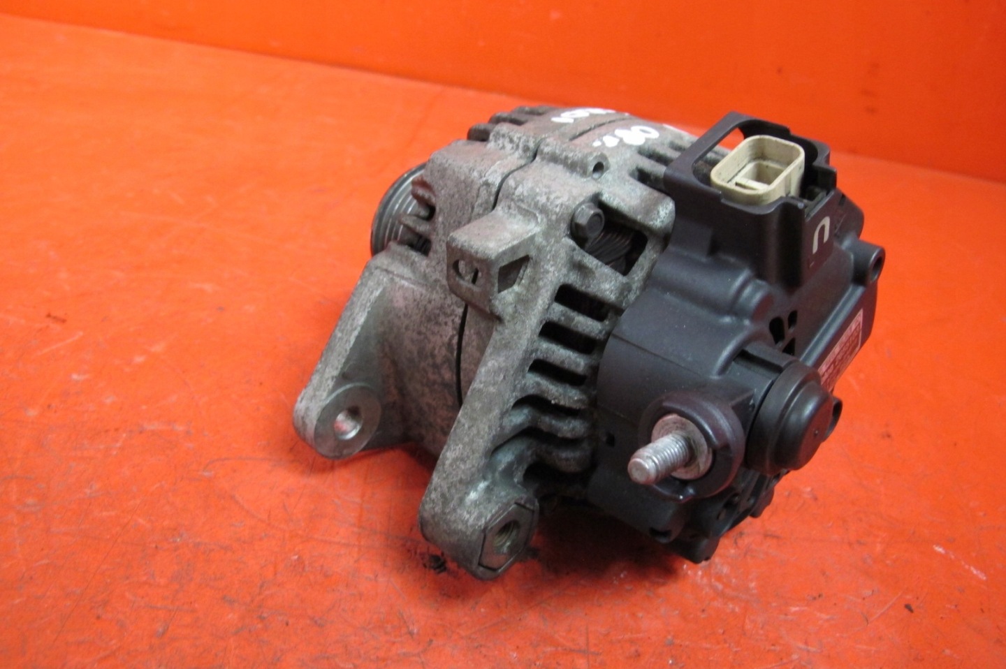 HYUNDAI I10 PA 1 E 1.1 CRDI D3FA ALTERNATORE 37300-2A010