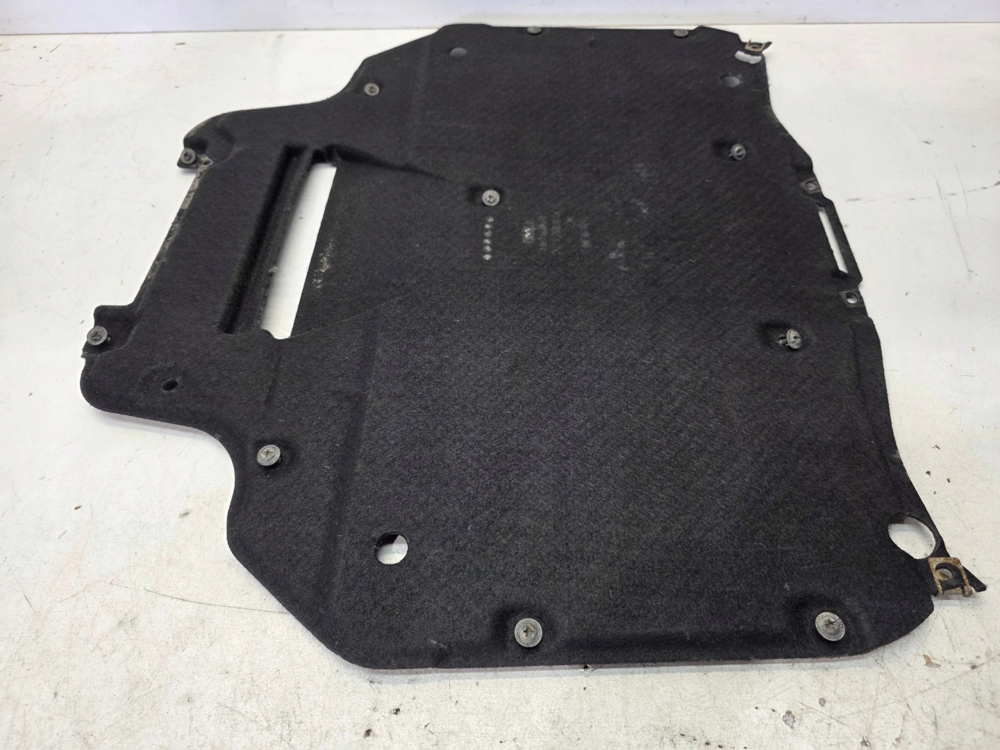 Blende Abdeckung abdeckung unter Getriebe AUDI Q7 4M Original 4M0825236Q 1/26