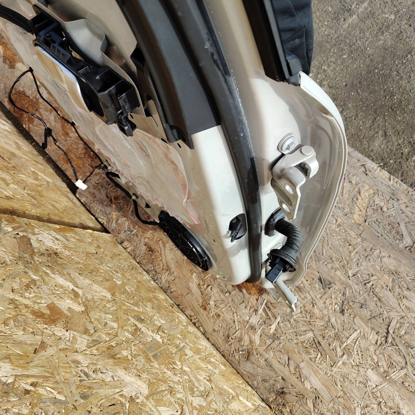 door rear. rear part side left Citroen C3 Aircross