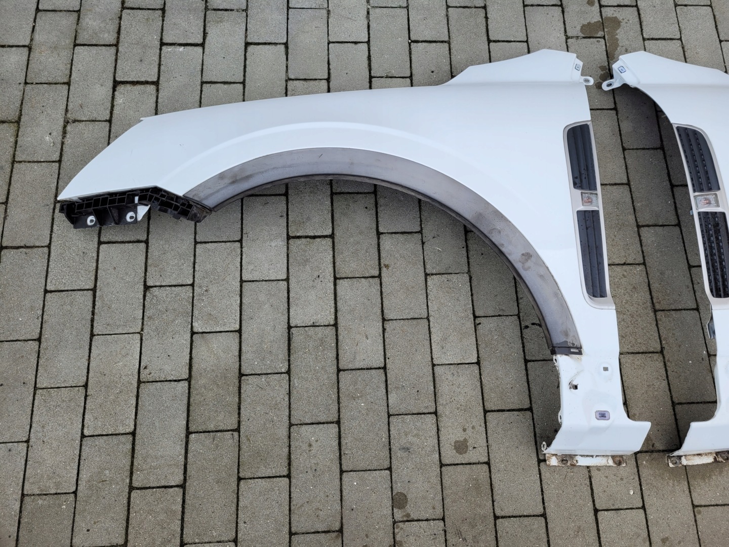 fender front left right OPEL ANTARA LIFT GAZ
