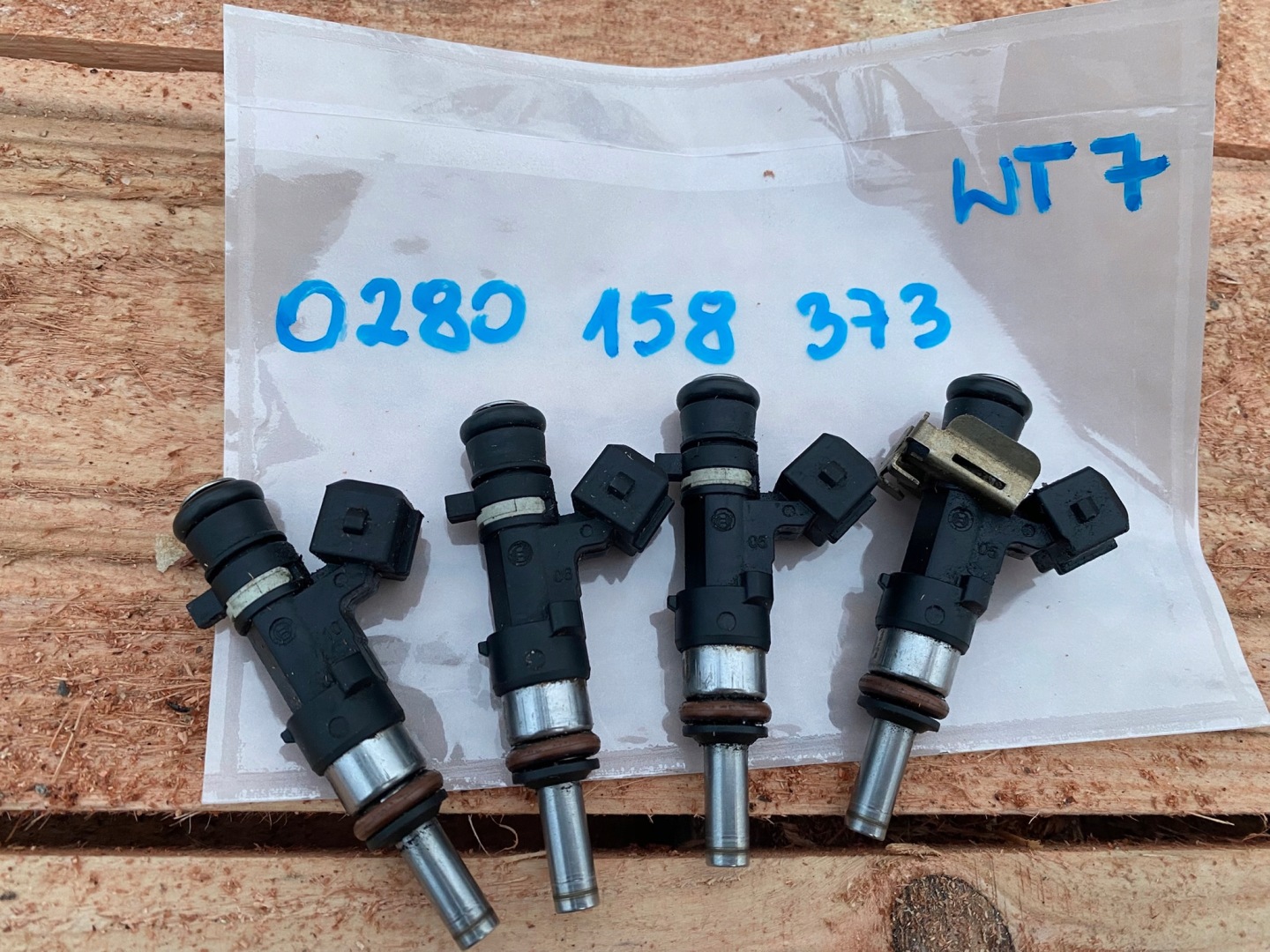 vstrekovač triska Paliva 1.6 OPC Opel Corsa E 0280158373