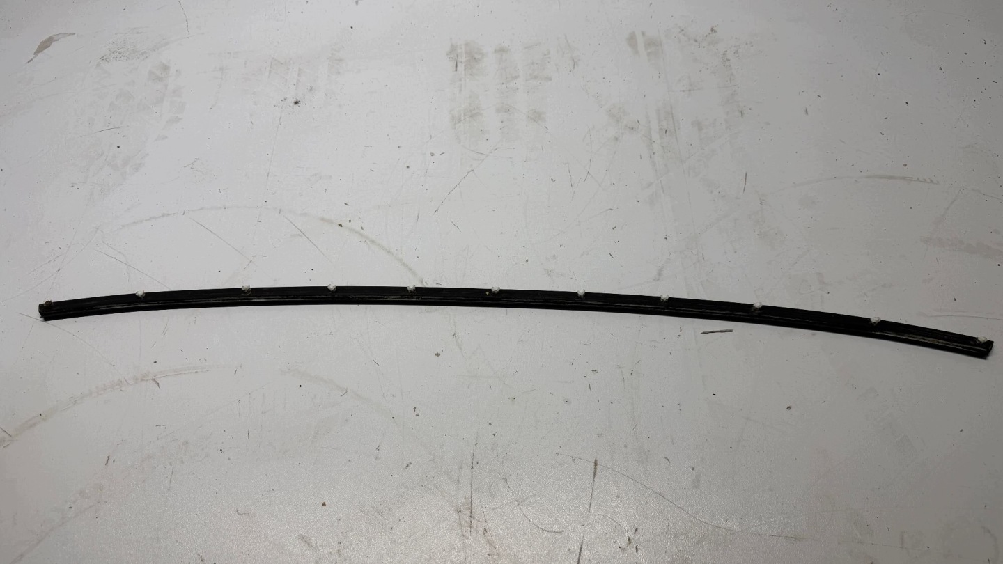 KIA STONIC Joint du capot Pare choc PEZOD 17-25