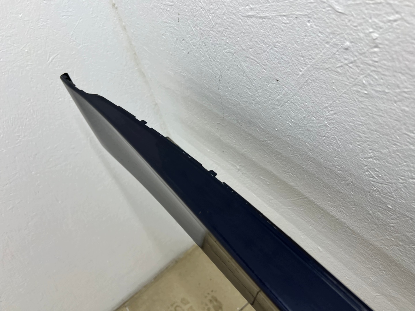 BMW 3 F30 F31 right cap threshold 7256912 W colour A89