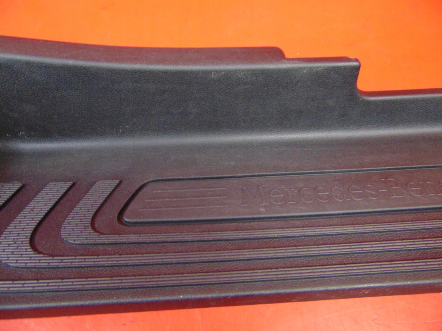VITO W447 cap threshold left front STOPIEN