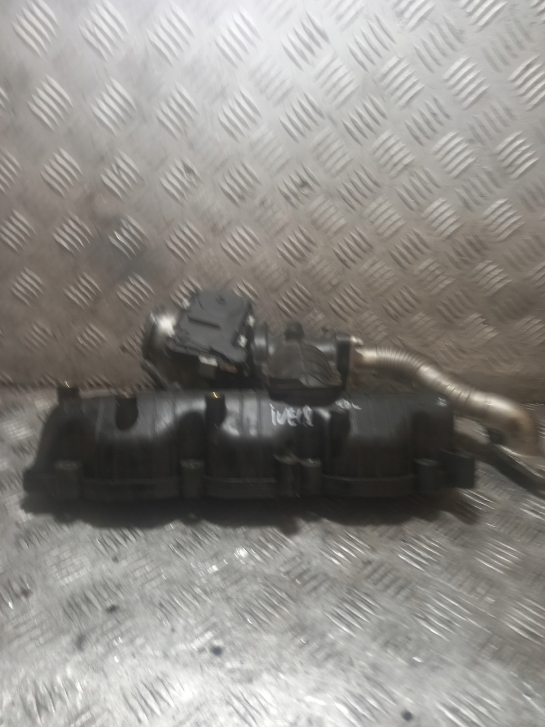 Valvola a farfalla Z KOLEKTOREM IVECO DAILY 4 2012 2.3 D 54DTE3I 0504384189