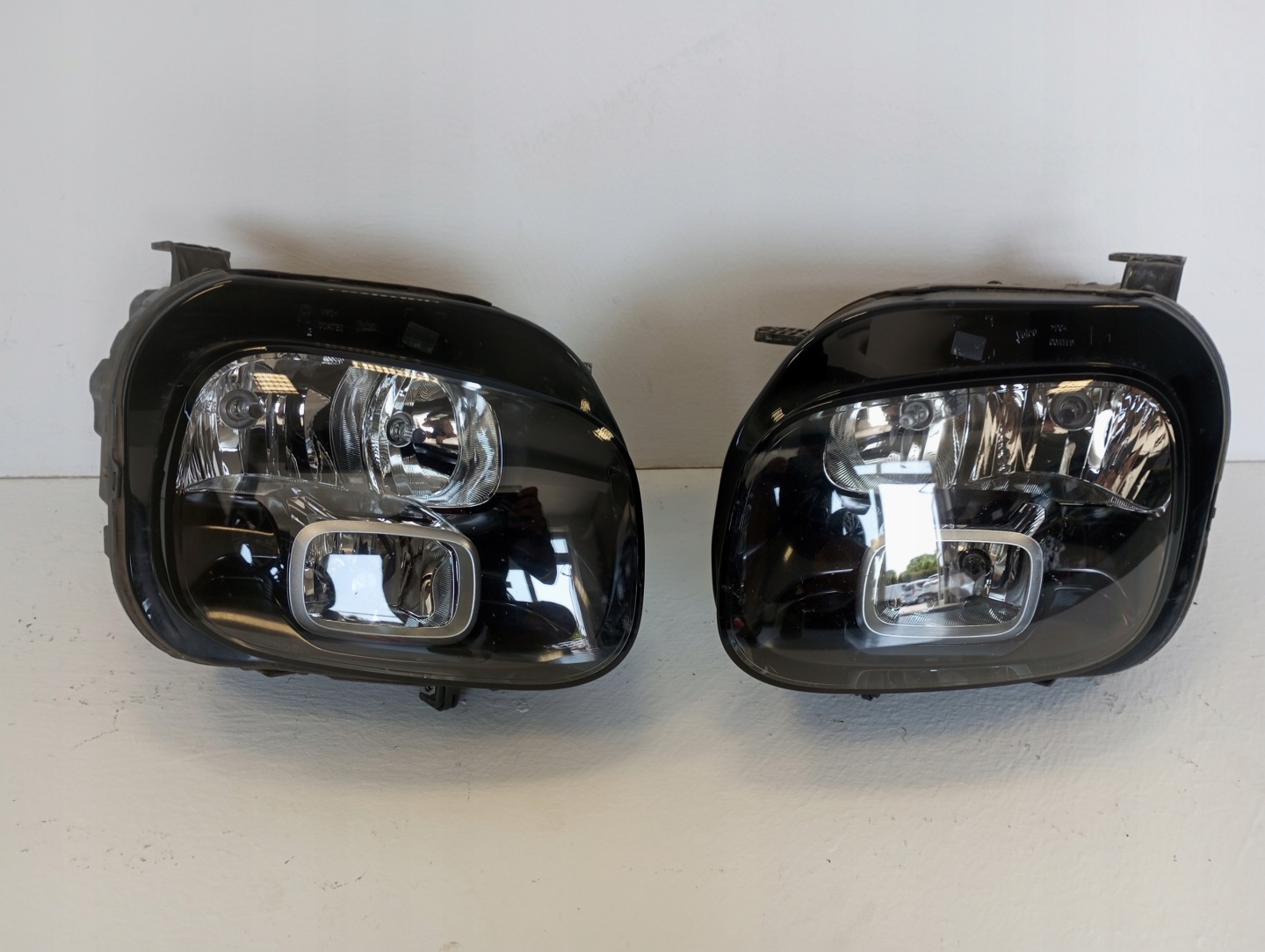 light CITROEN C3 AIRCROSS right left 13468646 13468647