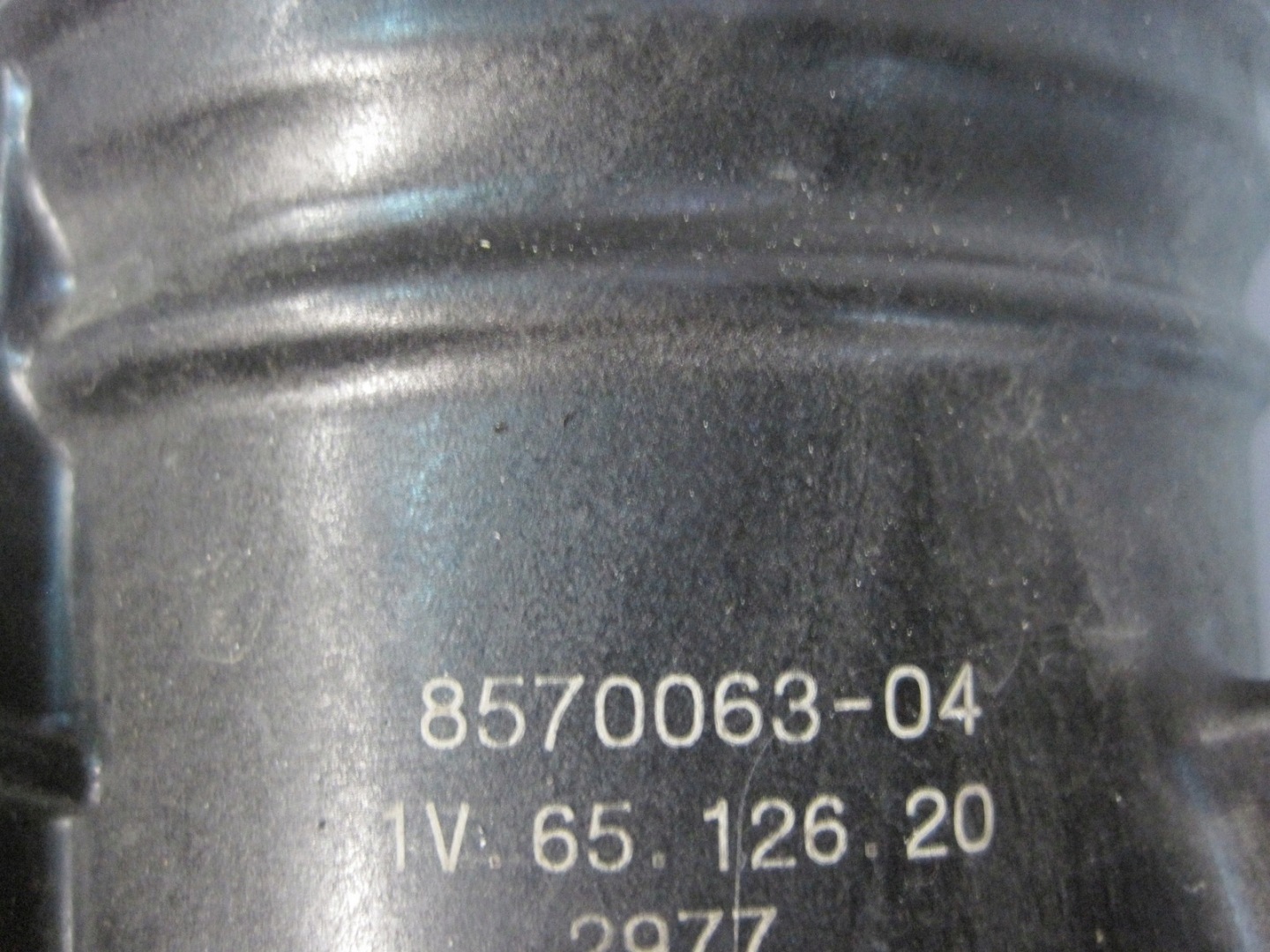 Ölfiltergehäuse BMW 6 G32 3,0D 8570063
