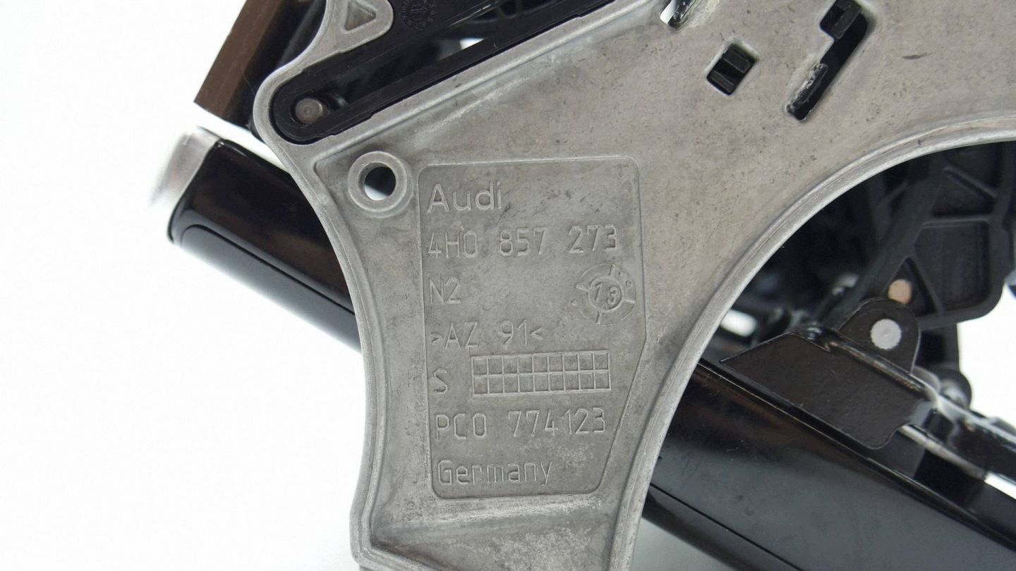 Bildschirm der Navigation NAVI AUDI A8 D4 4H 4H0857273