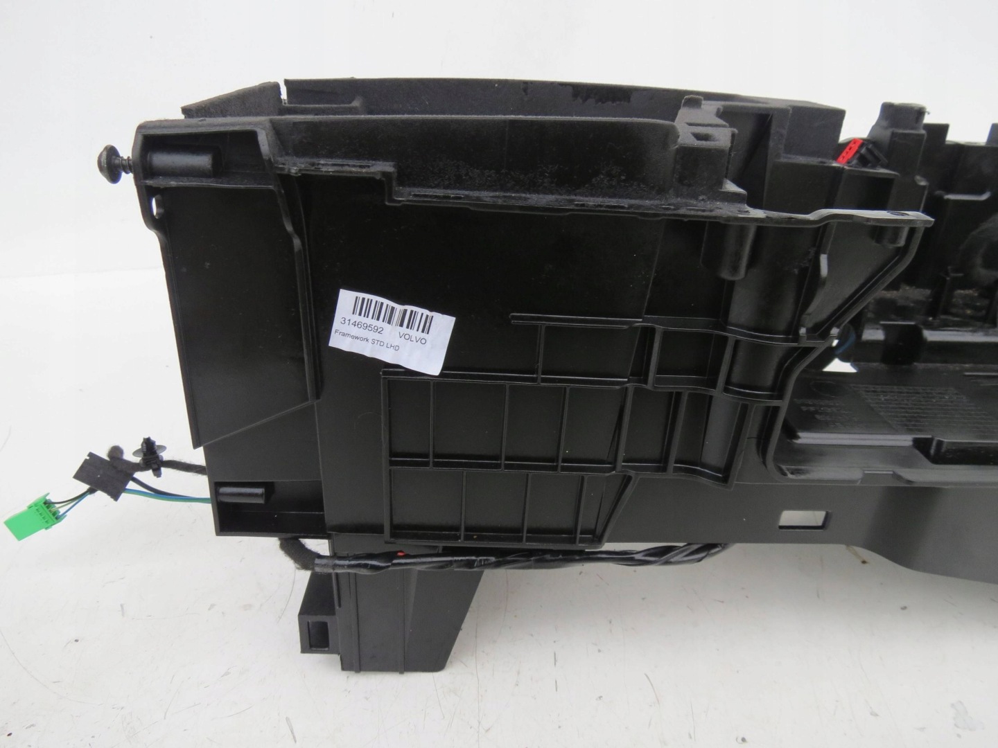 console TUNEL central VOLVO S90 II 2.0 D 190KM 2016-2021R 31389613