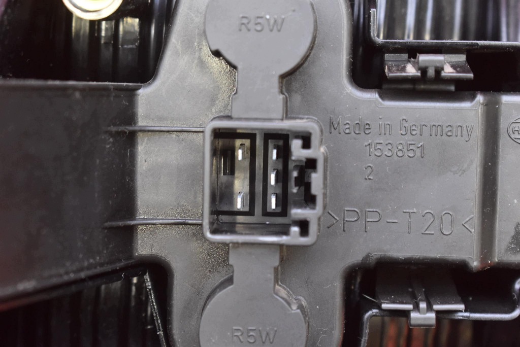 light right rear part rear 8664080 VOLVO S60 1 and 00-04