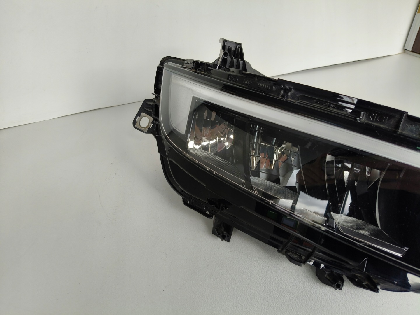 light right REFLEKTOR OPEL ASTRA VI L 22- FULL LED