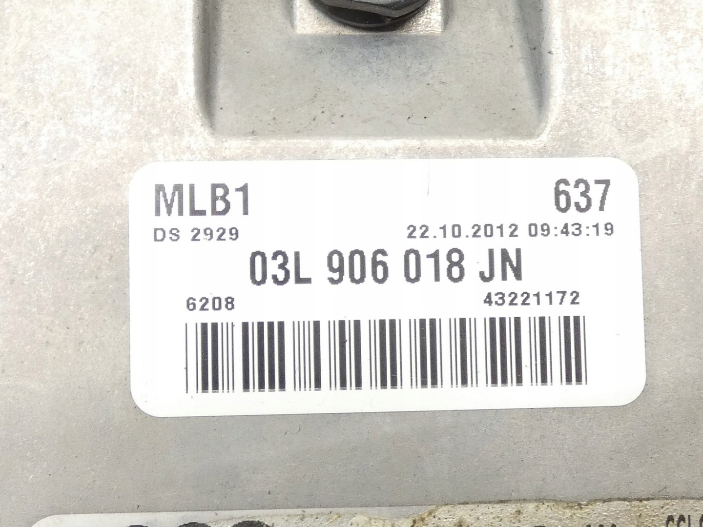 control unit computer of the engine AUDI Q5 8R 2.0 TDI 03L906018JN