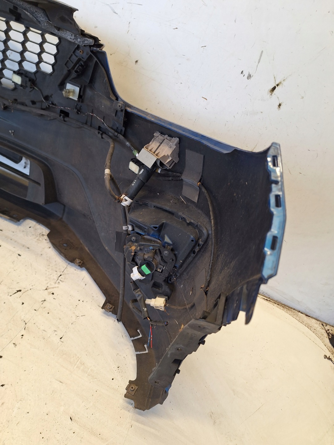 MAZDA CX-5 11-14 bumper + PDC + XENON