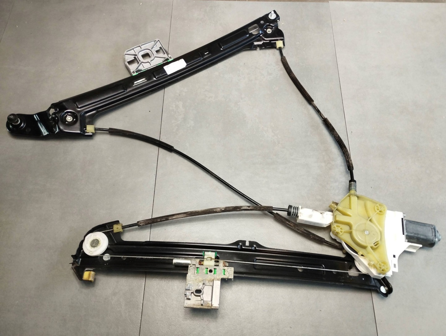 Audi A7 4G 2016 mechanism windows left front 4G8837461B