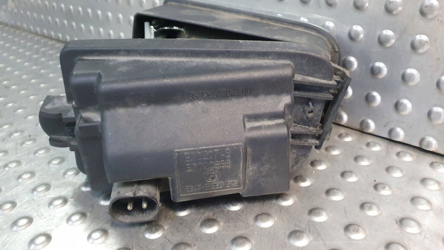 Nebelscheinwerfer rechts BMW 5 E39 95- 37020749