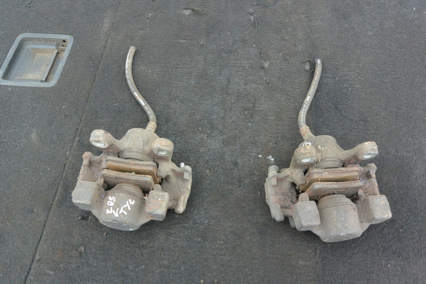caliper brake right left front KPL MERCEDES W203 W209