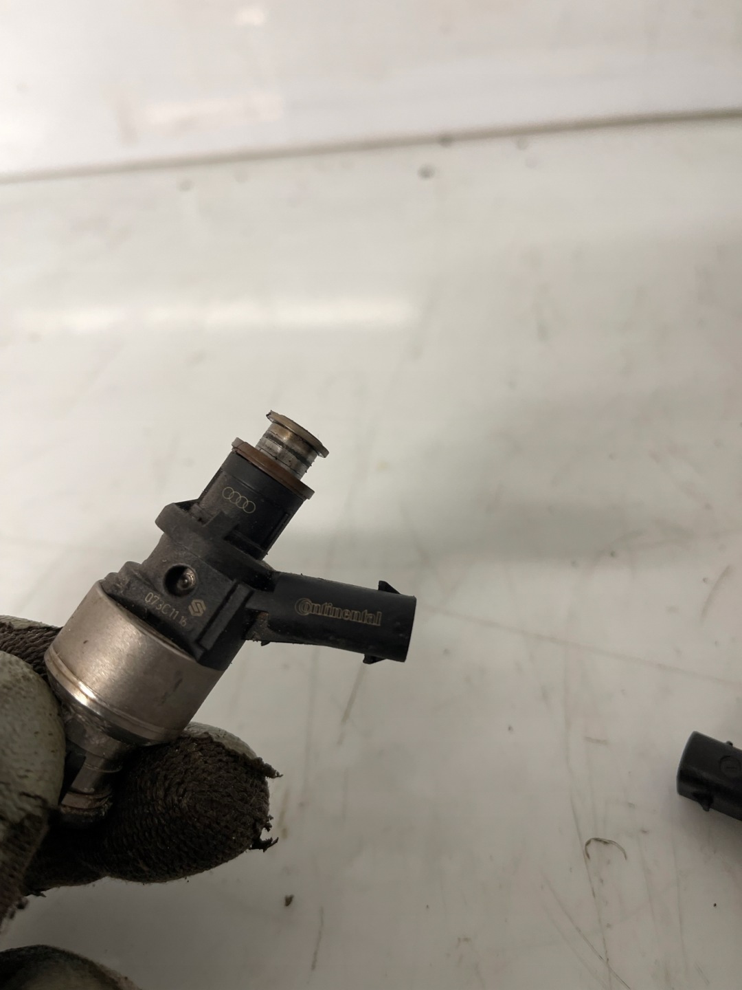 Audi A6 C7 2.8 V6 FSI original injector nozzle 06e906036l 106E036L