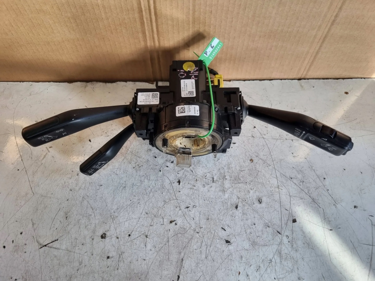 steering wheel levers and controls control ring 3C5953513S VW PASSAT B6