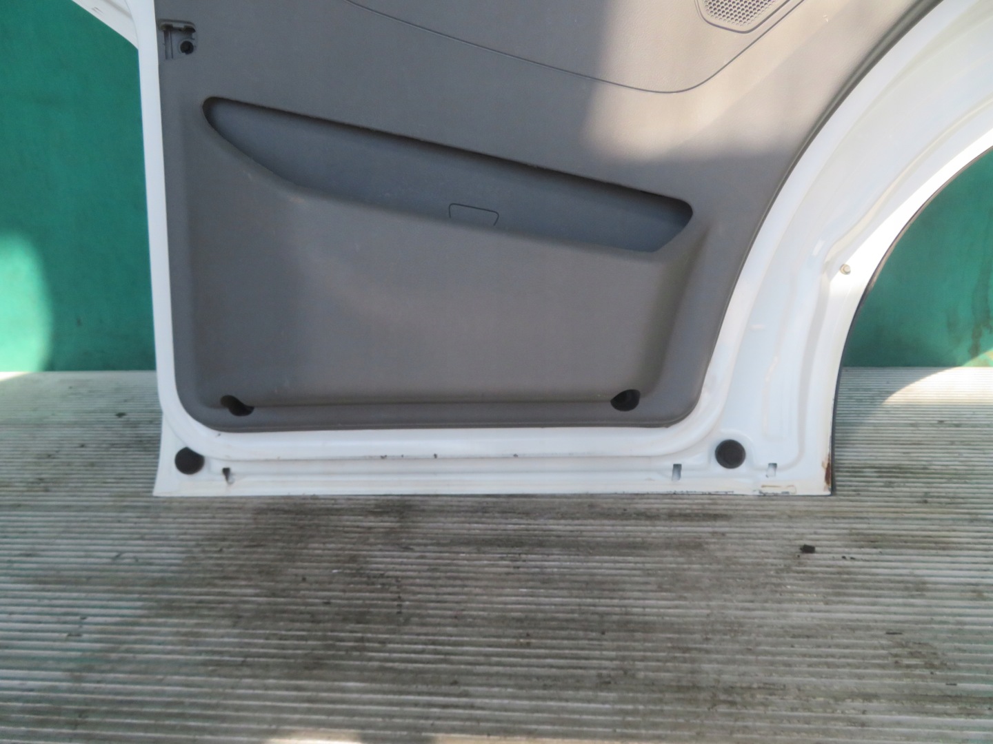 door left front FORD TRANSIT MK8 17R