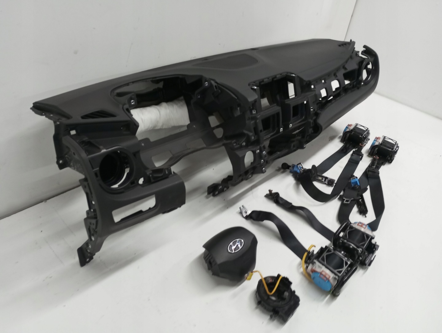 dashboard HYUNDAI KONA