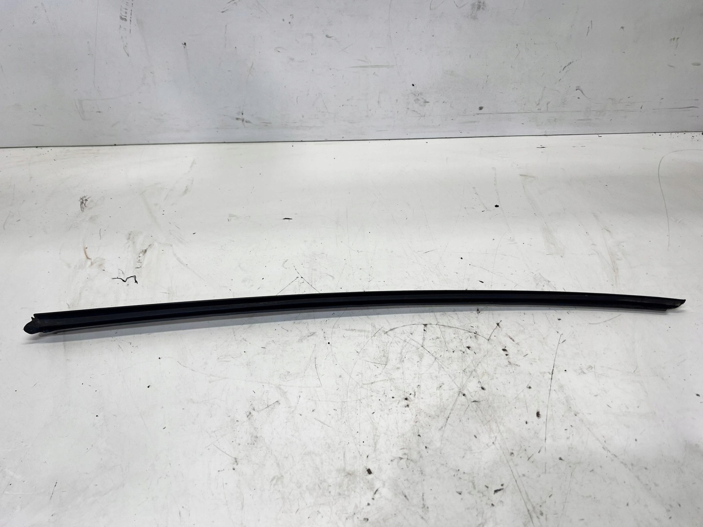 moulding dust windows CZOLOWEJ right front AUDI A6 C7 4G0854328A