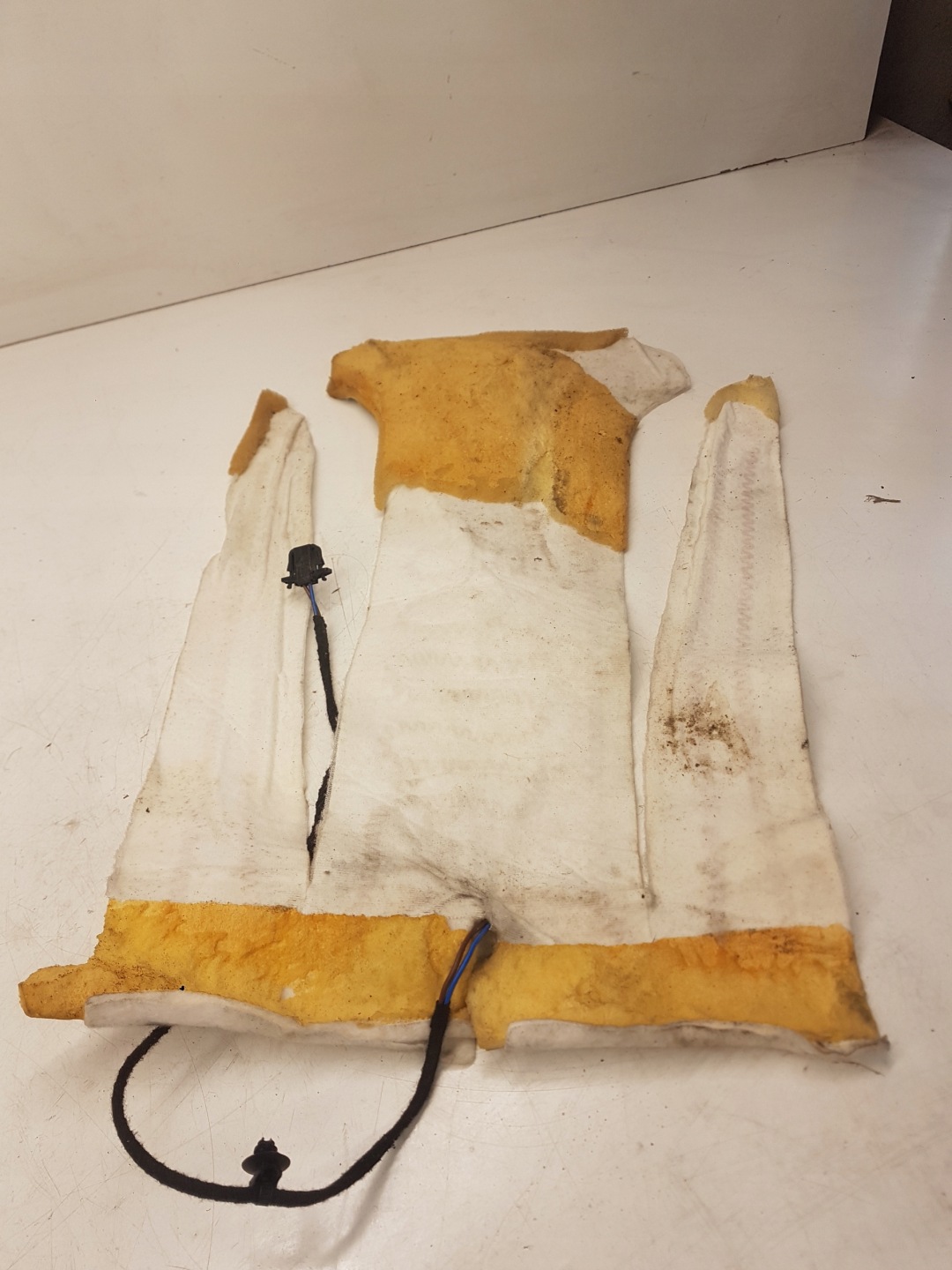 MATA GRZEWCZA SITZ OPARCIE AUDI Q7 4L0963557A