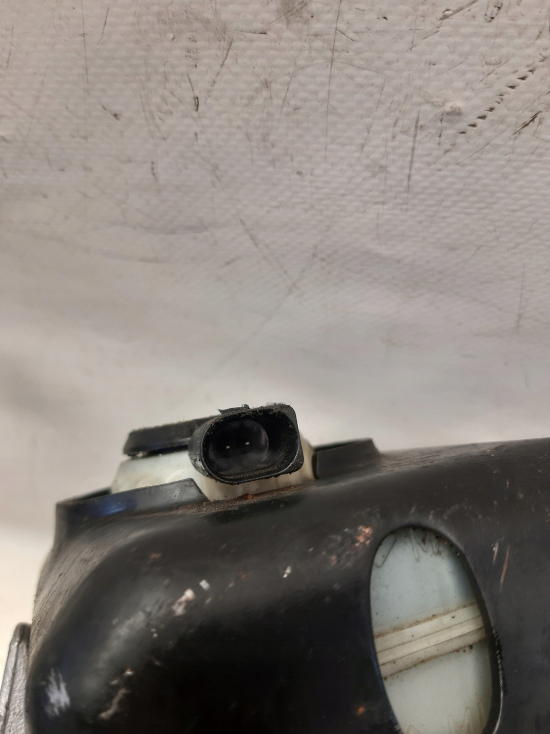 Audi A4 B8 Servofreno servo serbatoio LIQUIDO