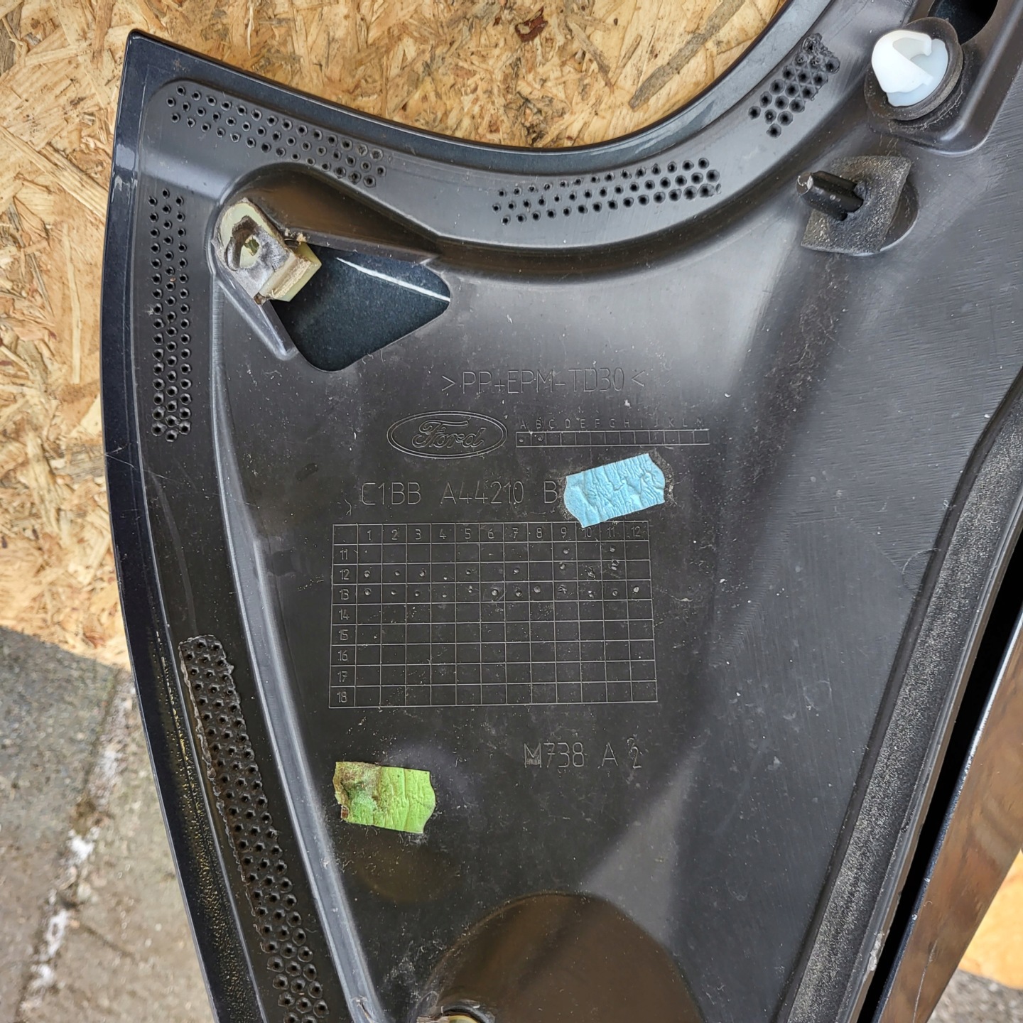 FORD FOCUS MK3 11-18R HB SPOILER bonnet rear part boot