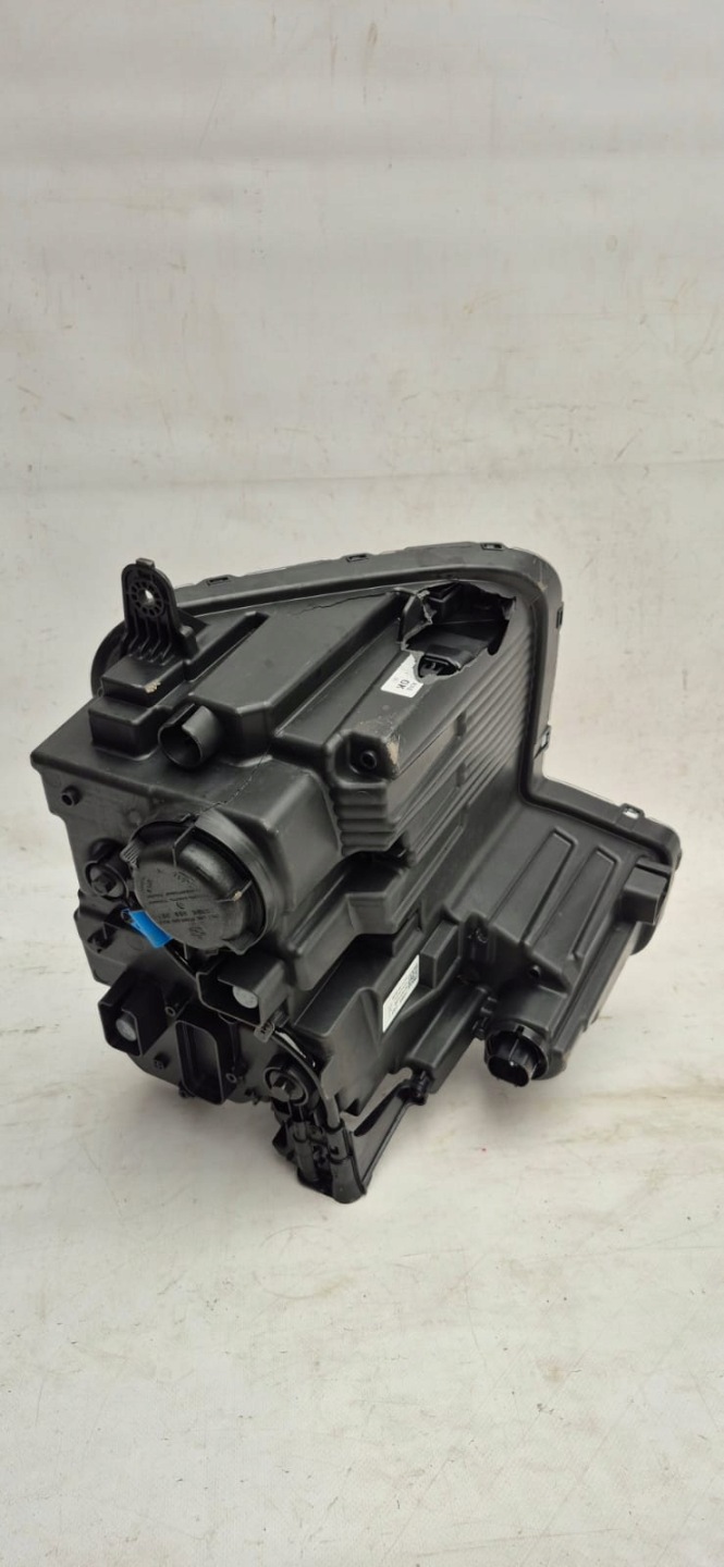 HYUNDAI STARIA 21- light right front front FULL LED 92102-CG200