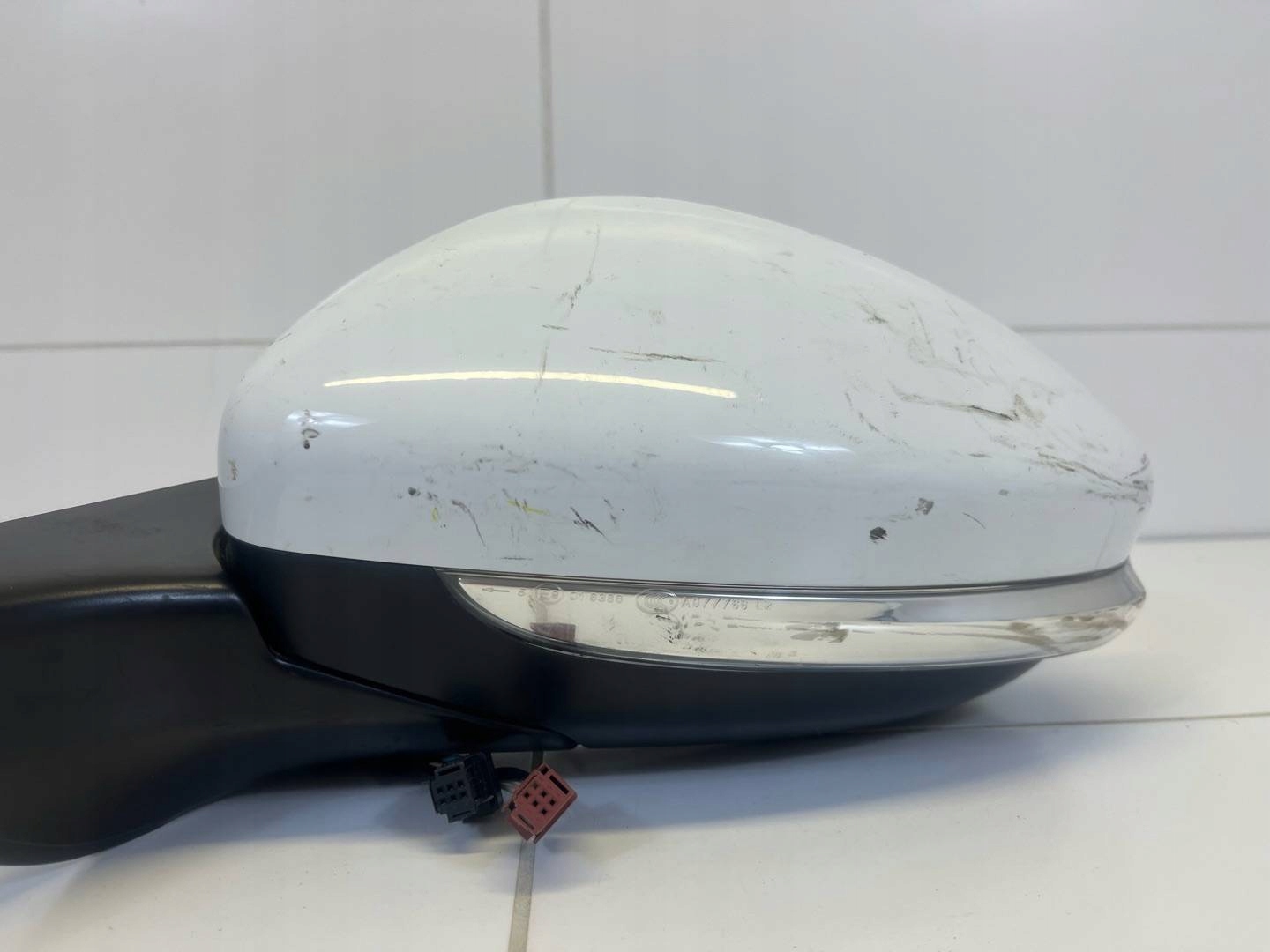 mirror exterior left side Peugeot 2008 facelift 2018 2326.73.077