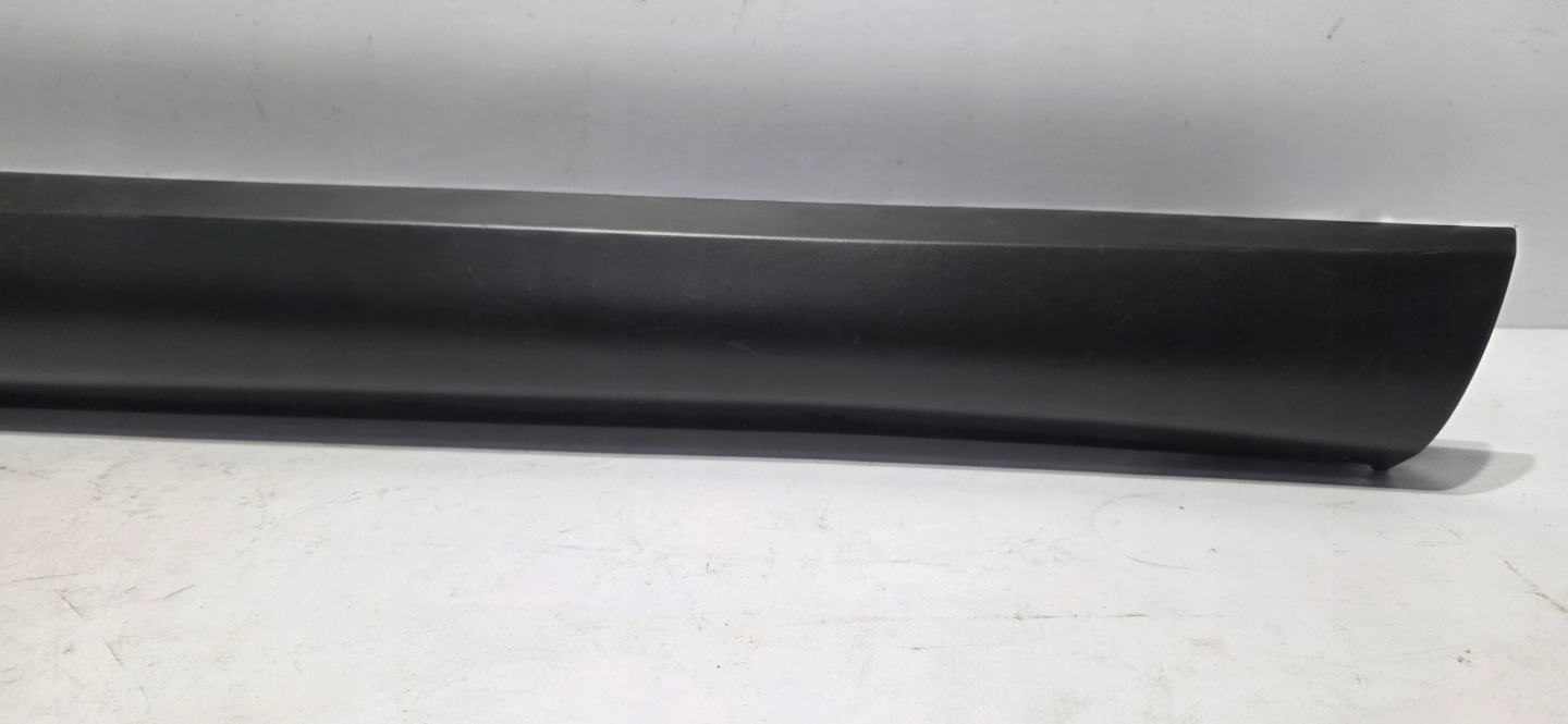 moulding door right front LEXUS RX V 22- original 75731-48120