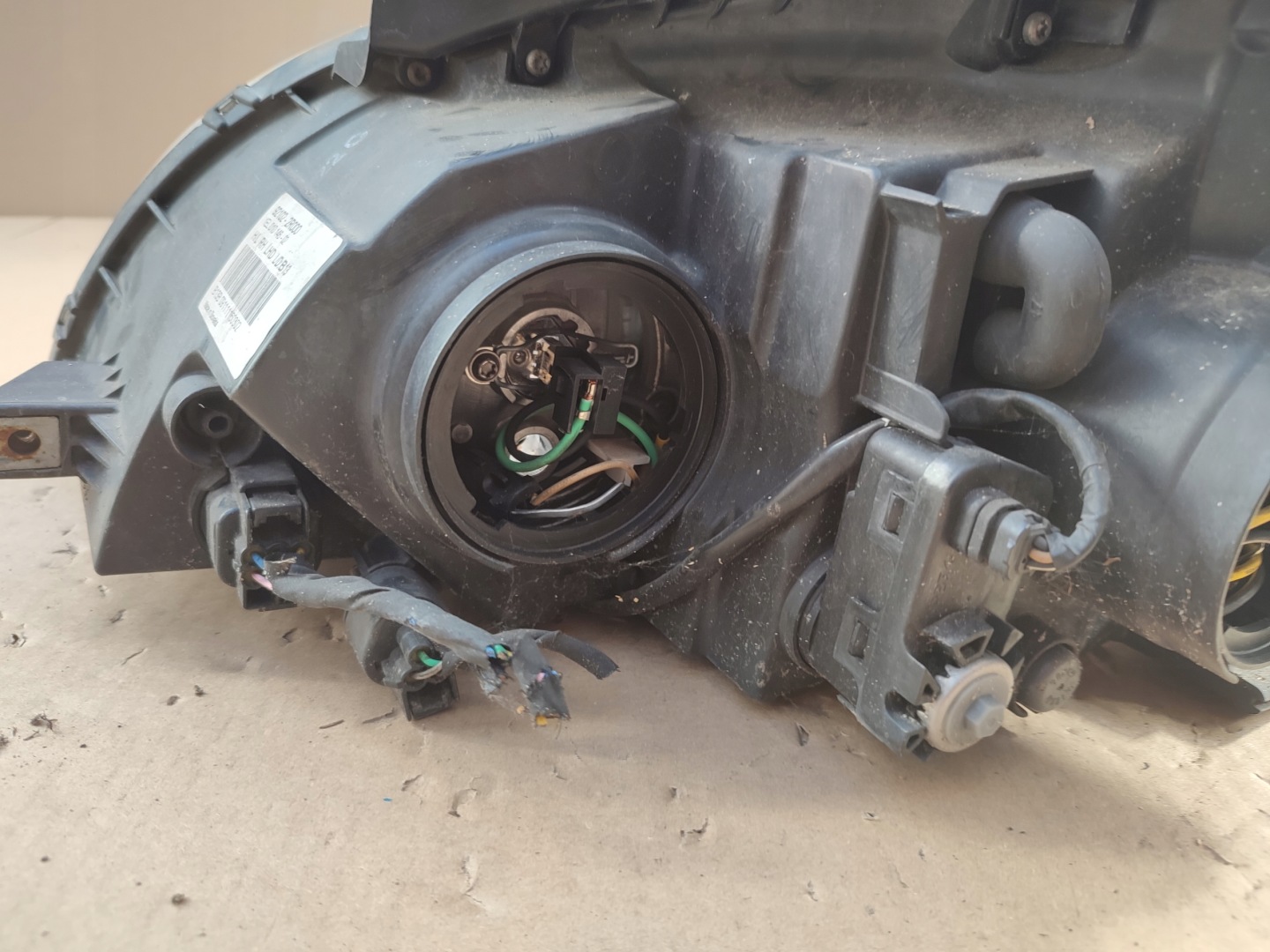 REFLEKTOR light right front HYUNDAI I30 LIFT 09-12 92102-2r000