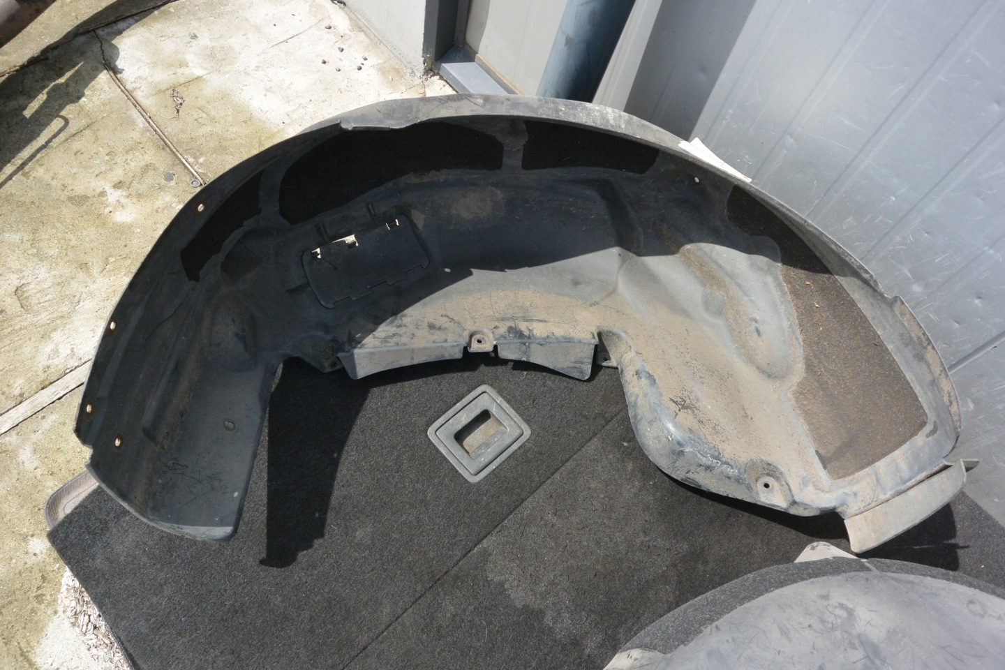 mudguard right left rear part BMW 5-SERII E60 E61 KOMPLET