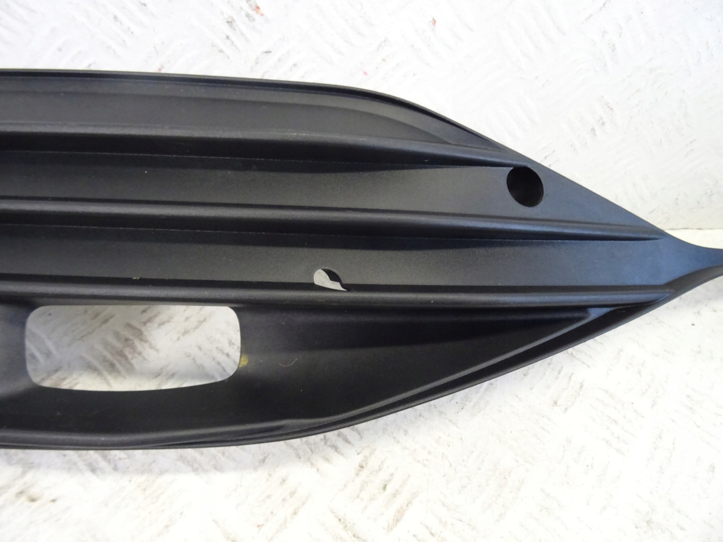 grid of a bumper front front left SEAT LEON IV 4 5FA853665
