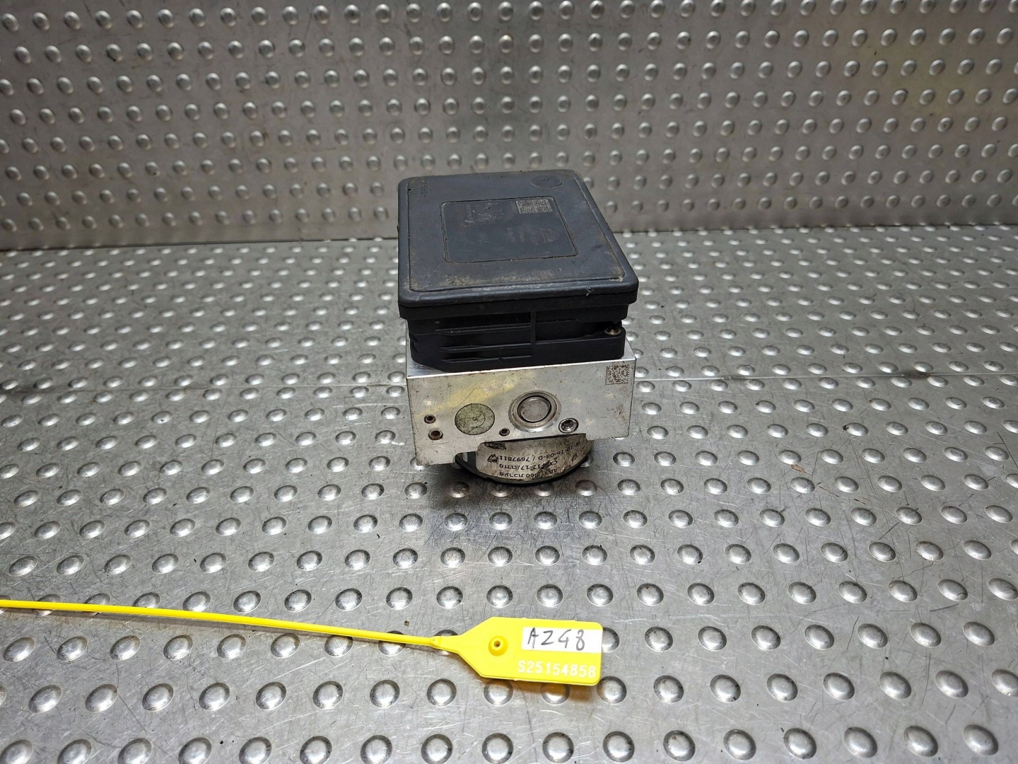 pump control unit ABS MAZDA CX-5 12-18 KJ02437A0 28.5156-6800.3