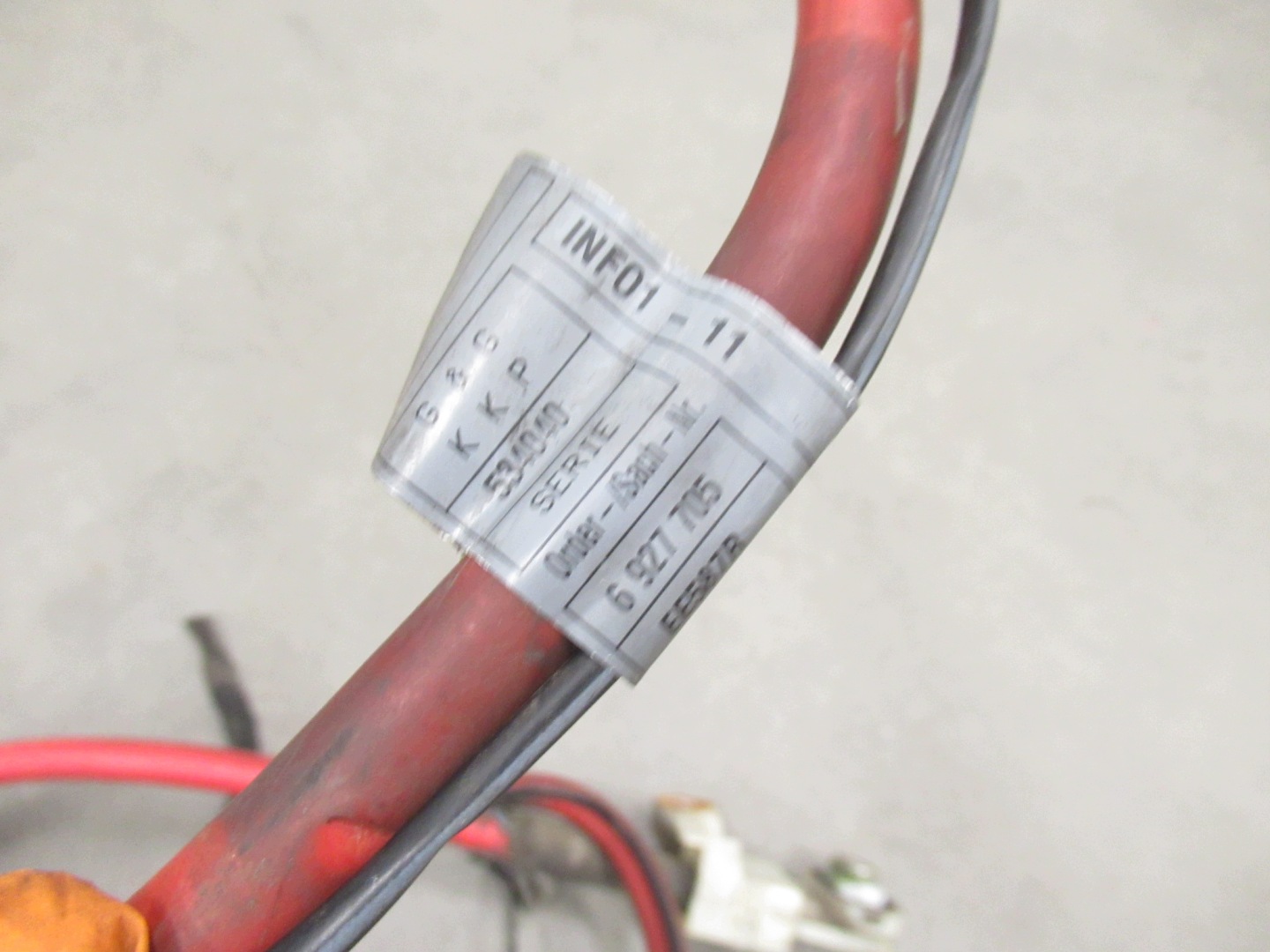 Kabel prijenos plus ispod ispod BMW 5 E60 E61 M54 N43 N52 N53 benzin